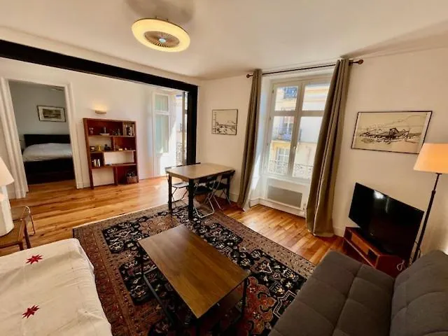 Centre Charme Apartment